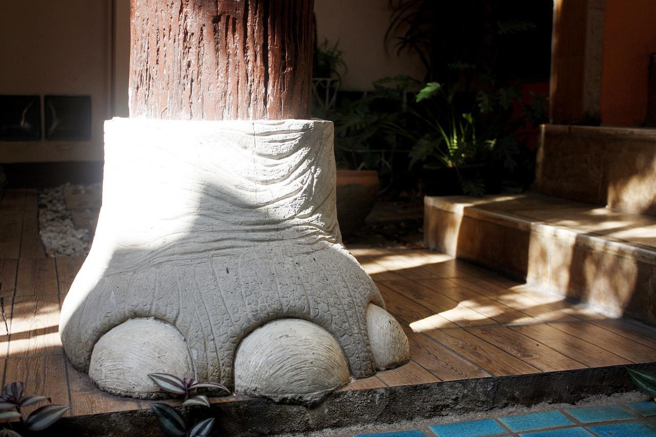 Changmoi House Chiang Mai Buitenkant foto