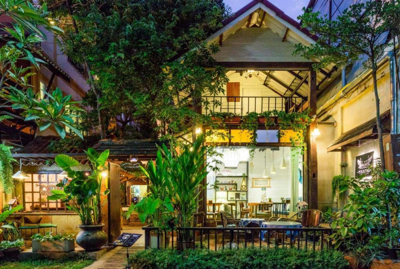Changmoi House Chiang Mai Buitenkant foto