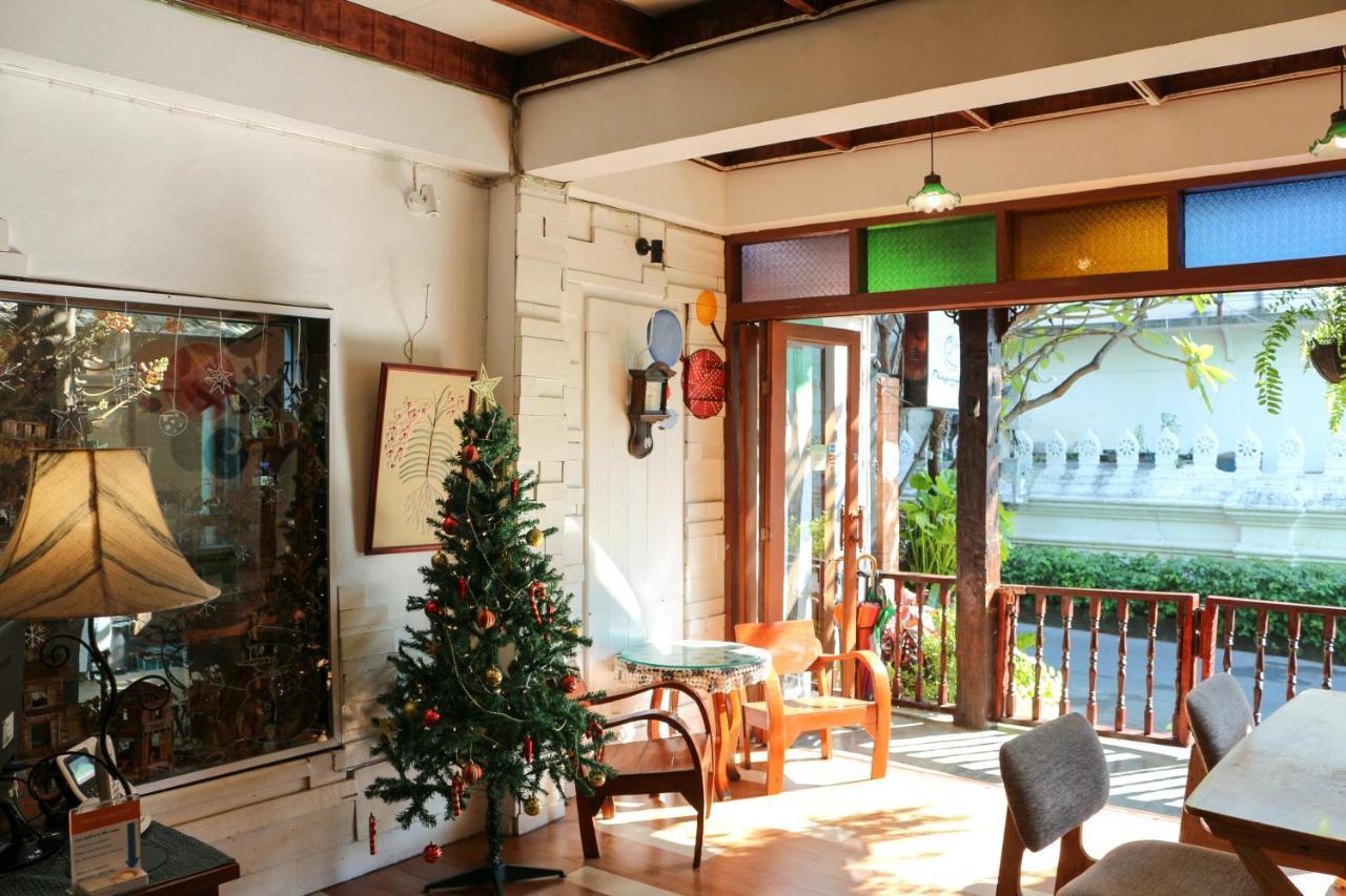 Changmoi House Chiang Mai Buitenkant foto